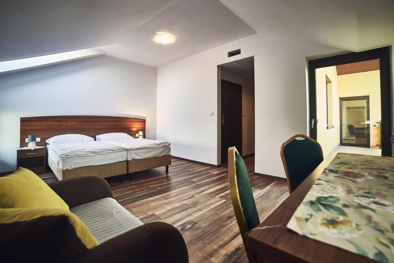 Hotel Ab Tychy Exteriér fotografie