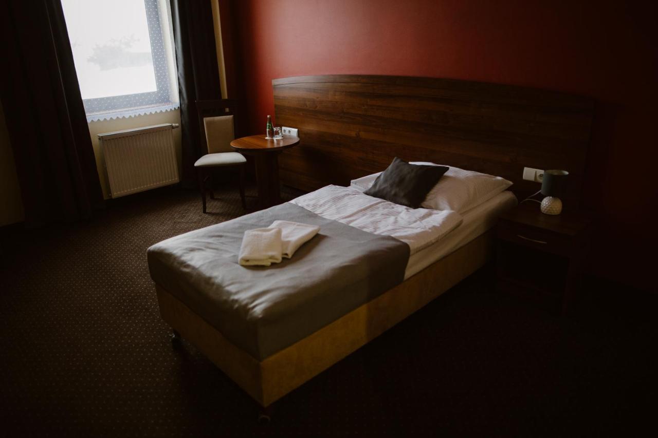 Hotel Ab Tychy Exteriér fotografie